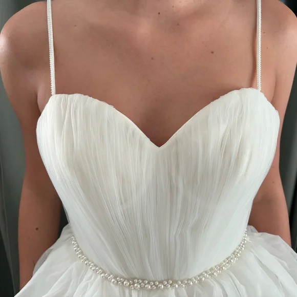 Wedding Dress sz. 8 - Picture 5 of 6